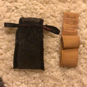 Victoria’s Secret Low-Back Strap Bra Converter